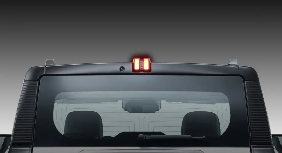Image Omoda J6